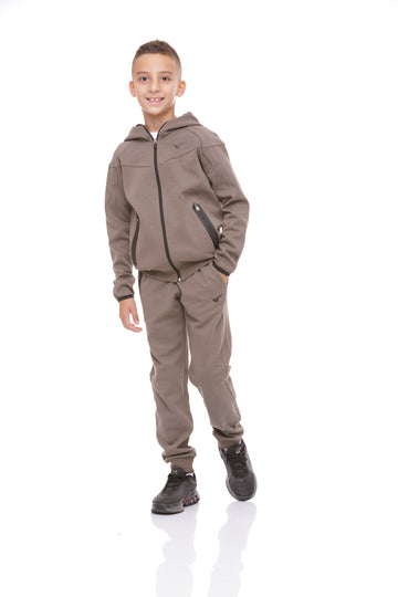 Детски спортен екип в цвят каки