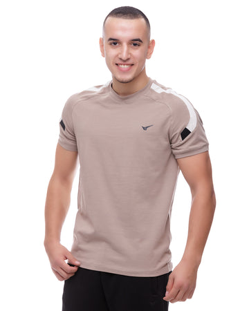 Мъжка тениска в бежово