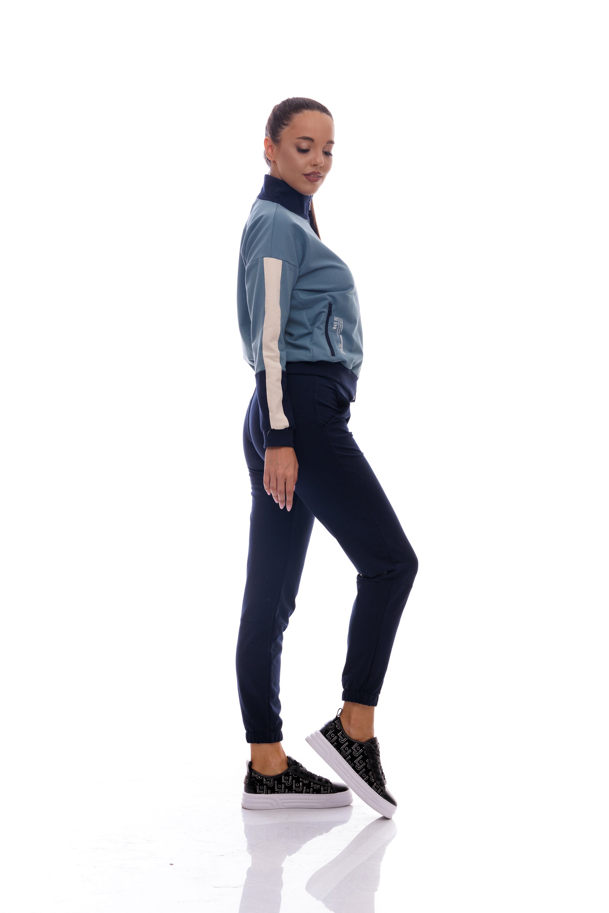 Дамски спортен екип в петрол и тъмно синьо