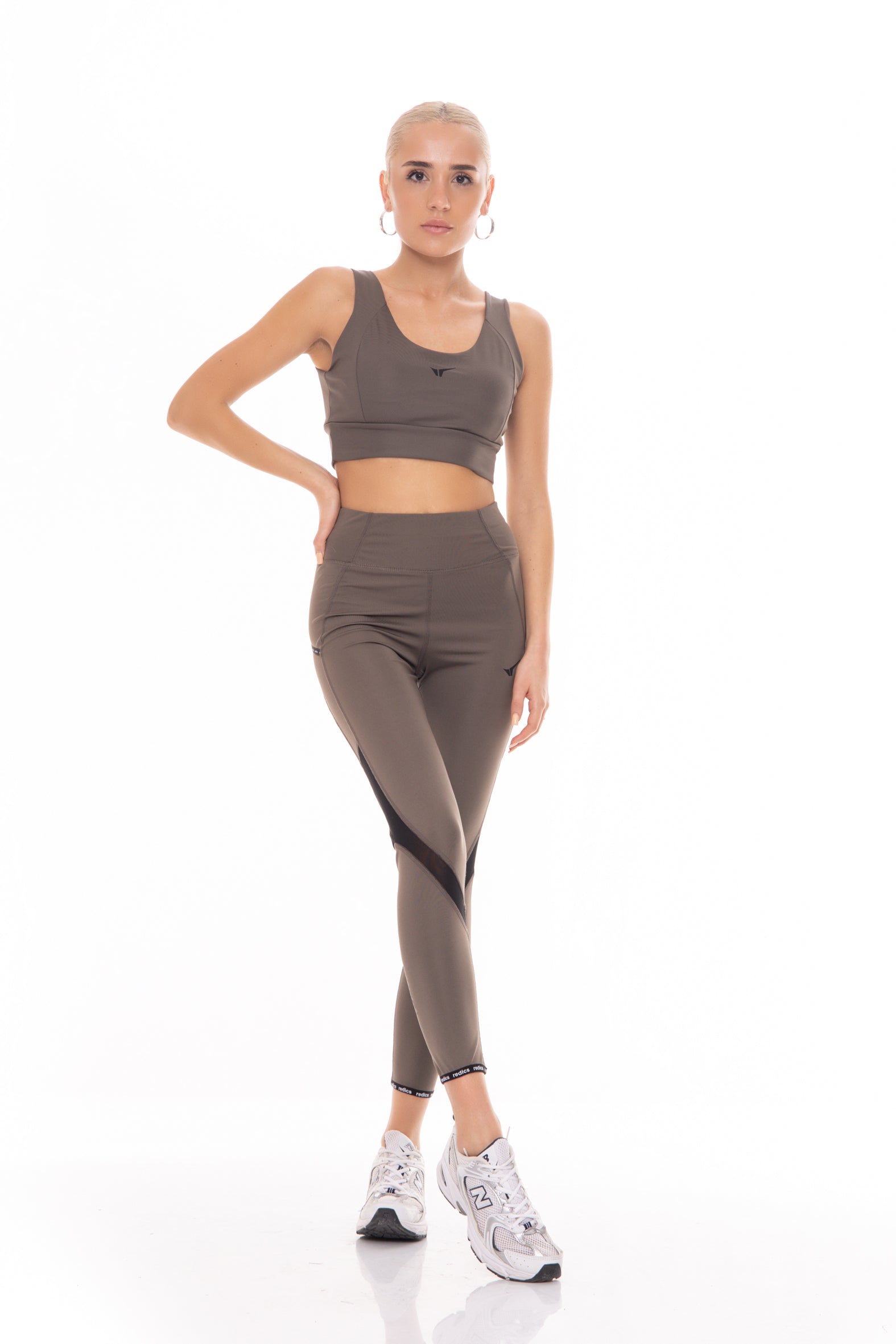 Дамски клин в каки