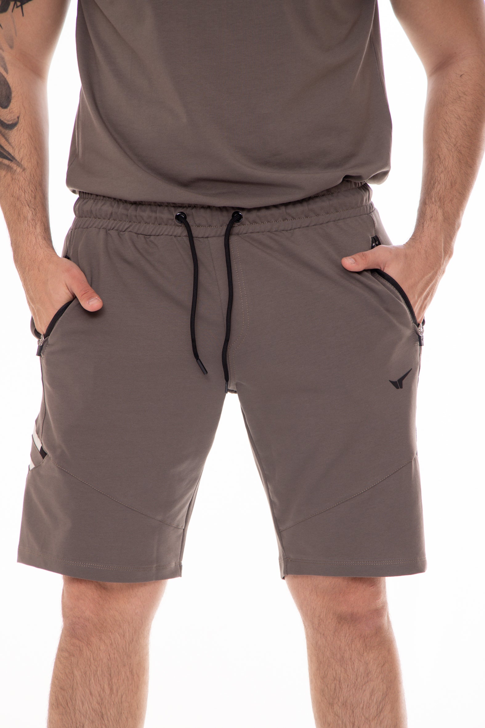 Мъжки шорти в каки