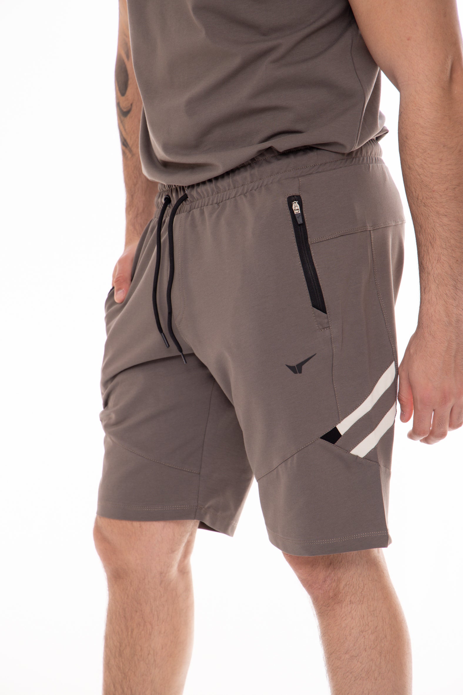 Мъжки шорти в каки