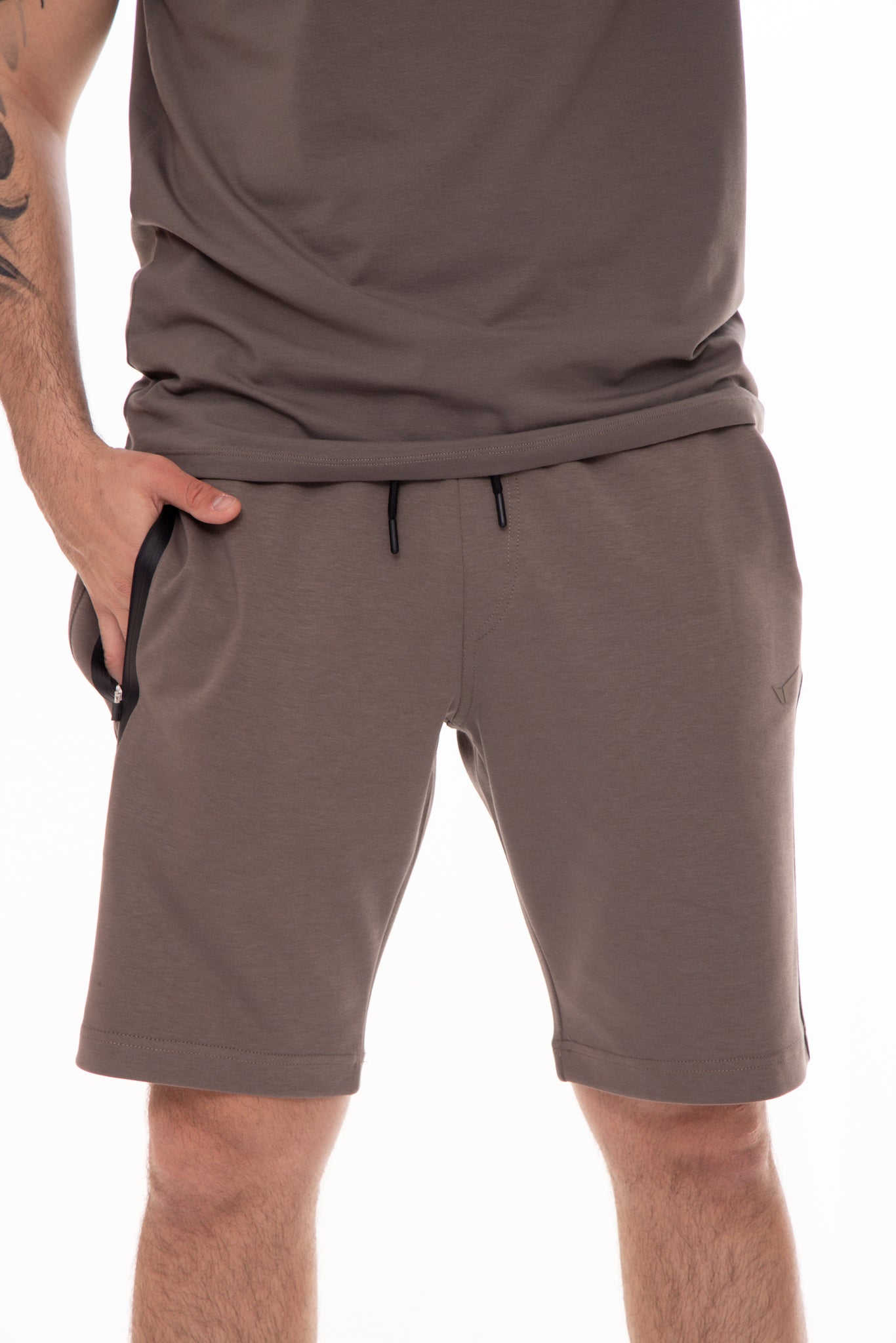 Мъжки шорти в каки