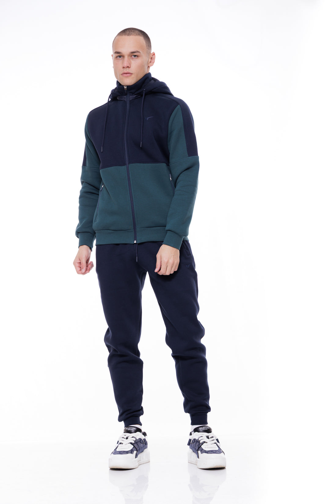 Мъжки спортен ватиран екип в тъмносиньо и тъмнозелено 25-0094