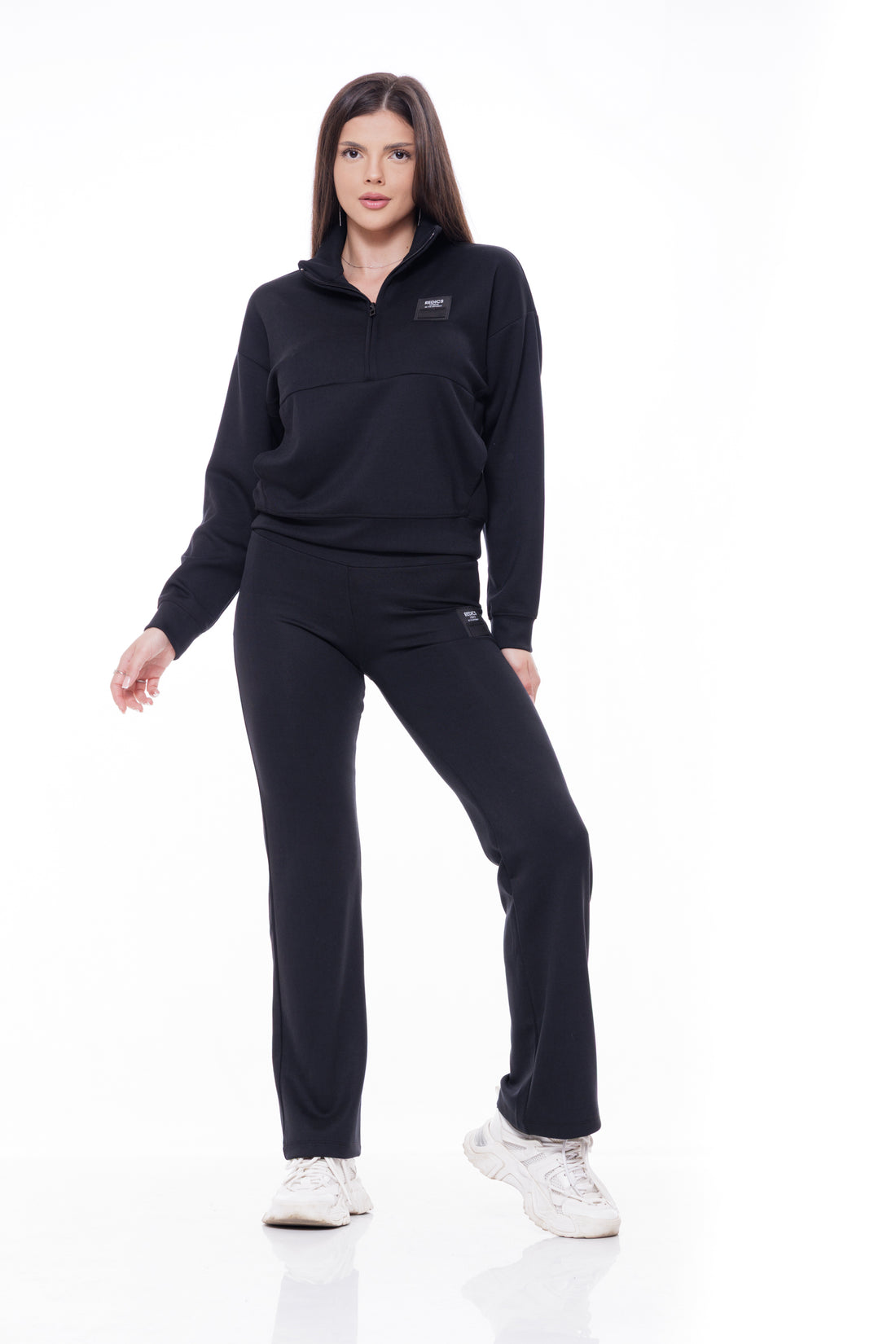 Дамски спортен екип в черно 25-1079