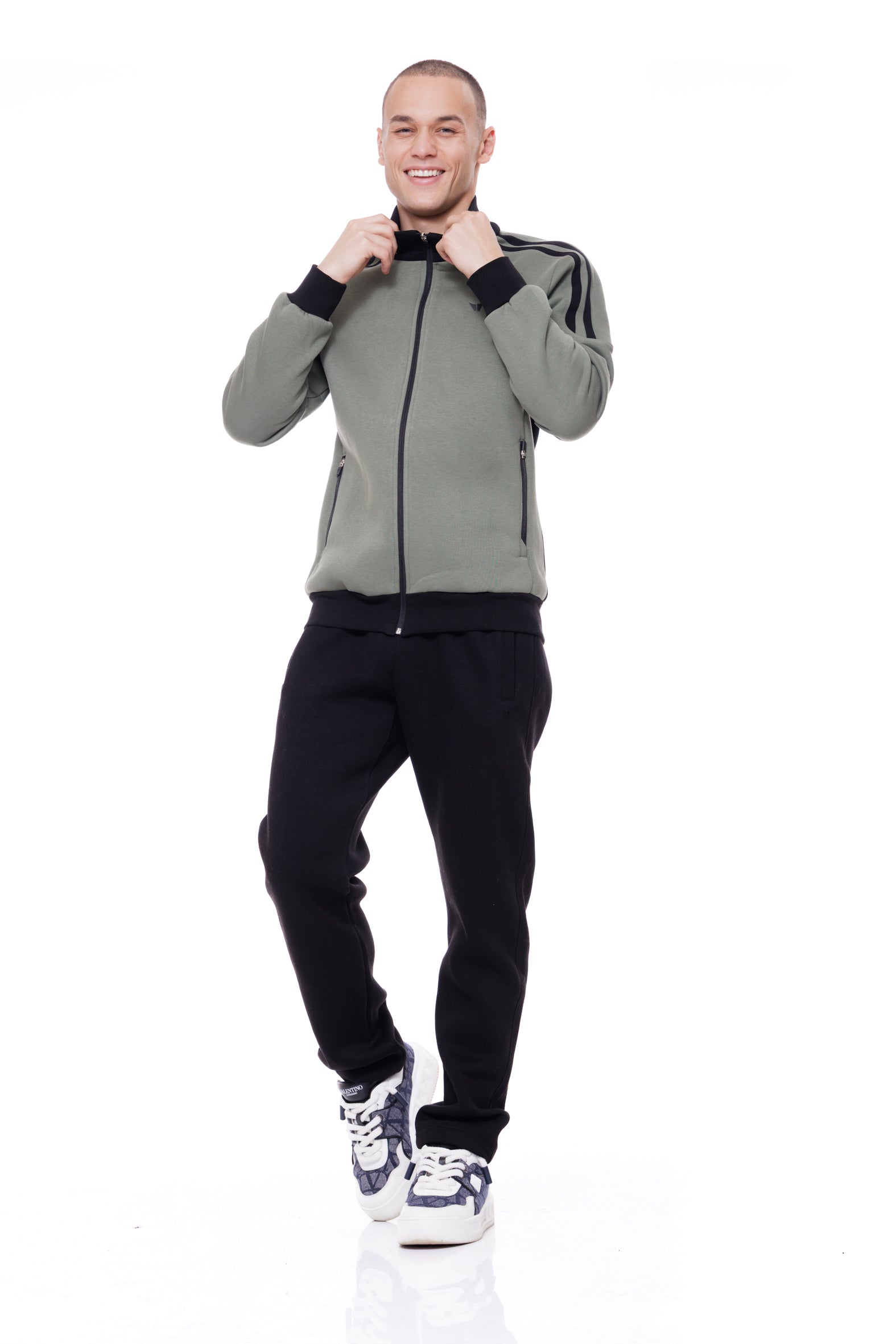 Мъжки ватиран екип в зелено и черно