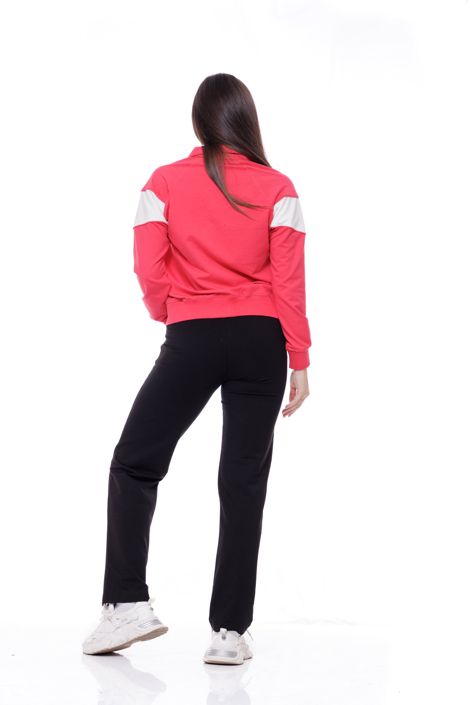 Дамски спортен екип в цвят диня 25-1082