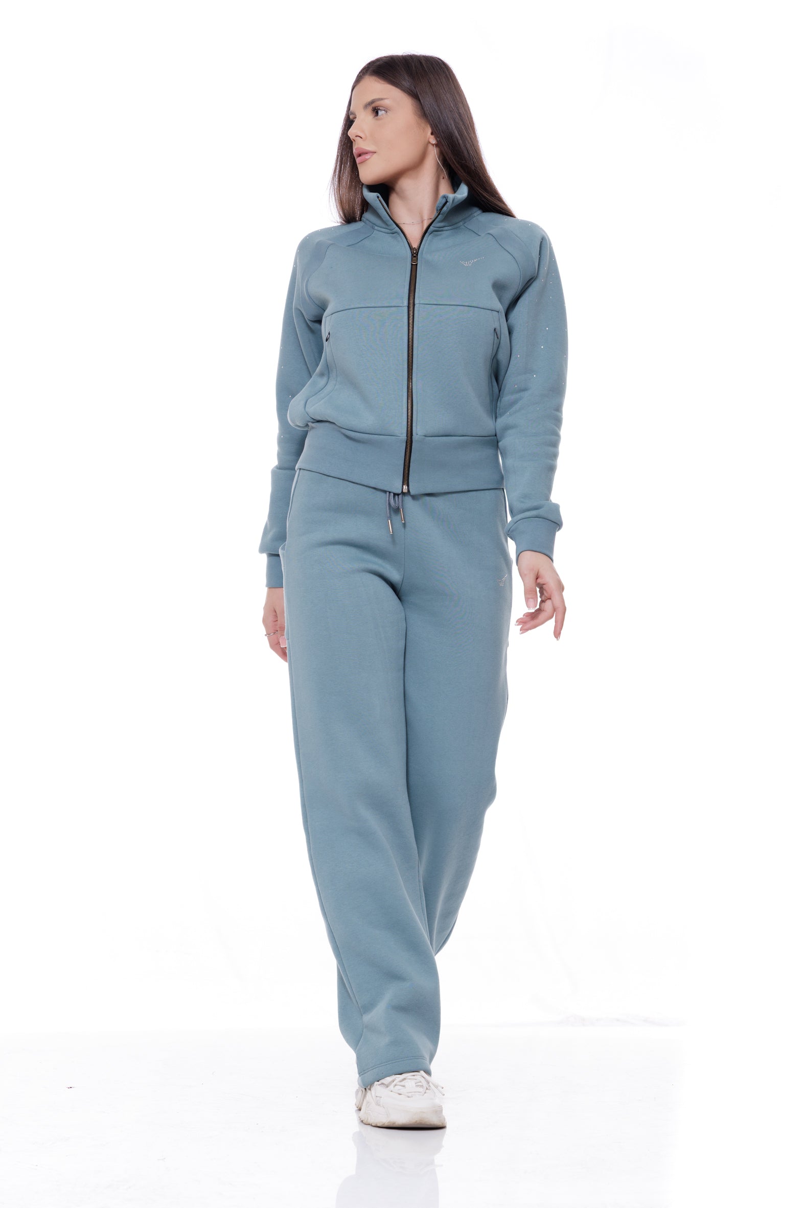 Дамски спортен ватиран екип в светъл петрол 25-1111