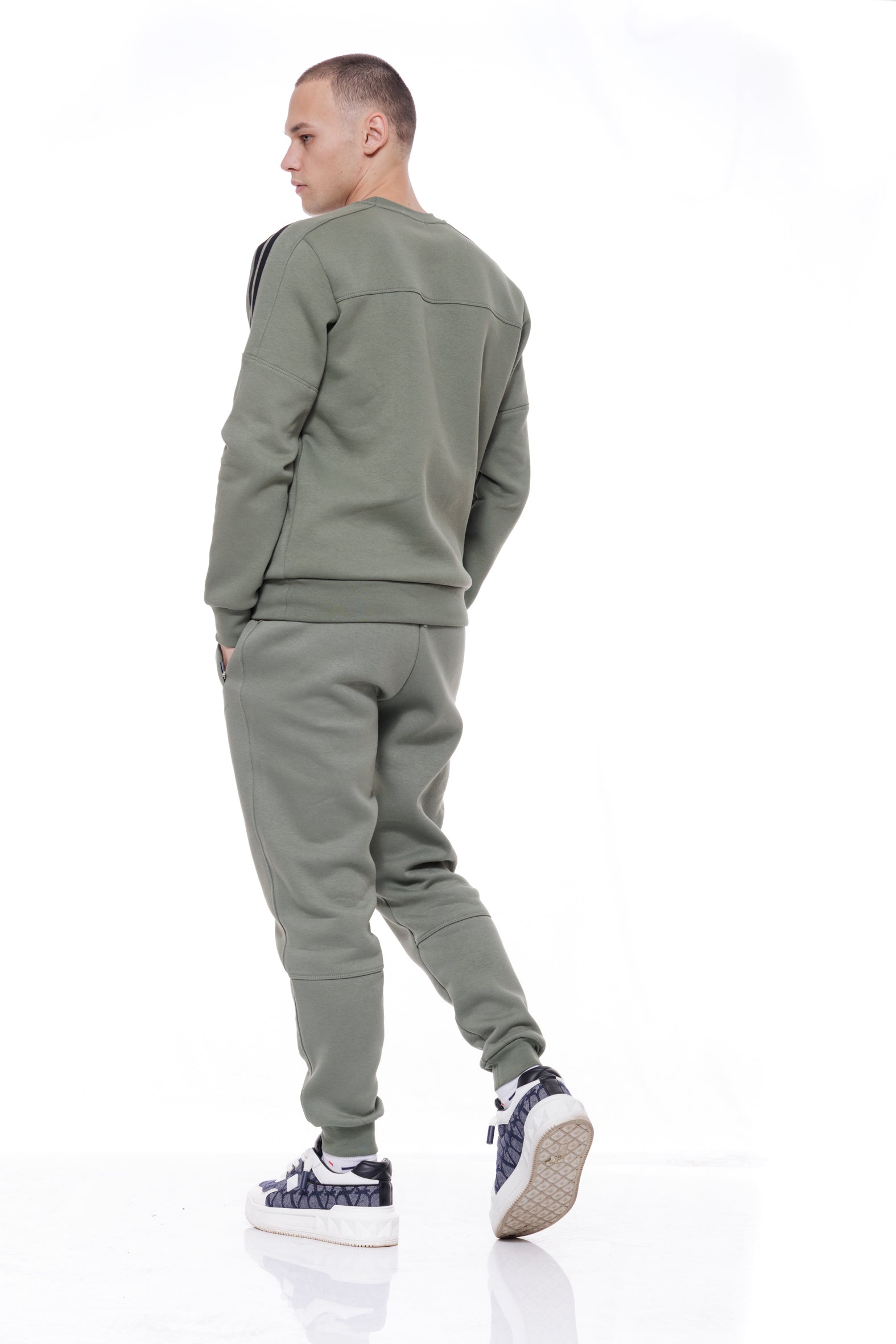 Мъжка спортна ватирана блуза в зелено