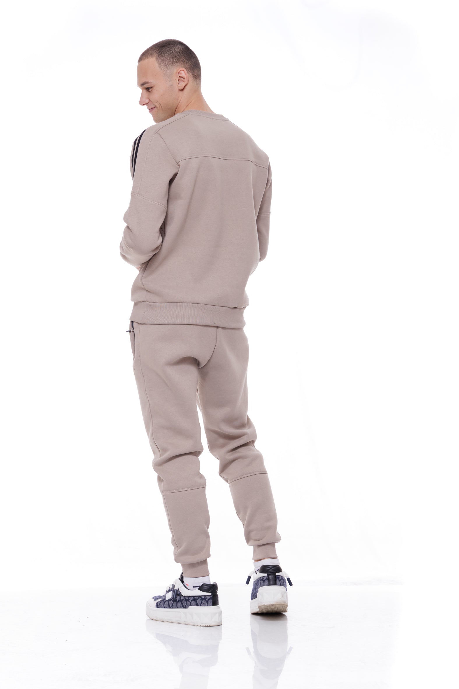 Мъжка спортна ватирана блуза в бежово