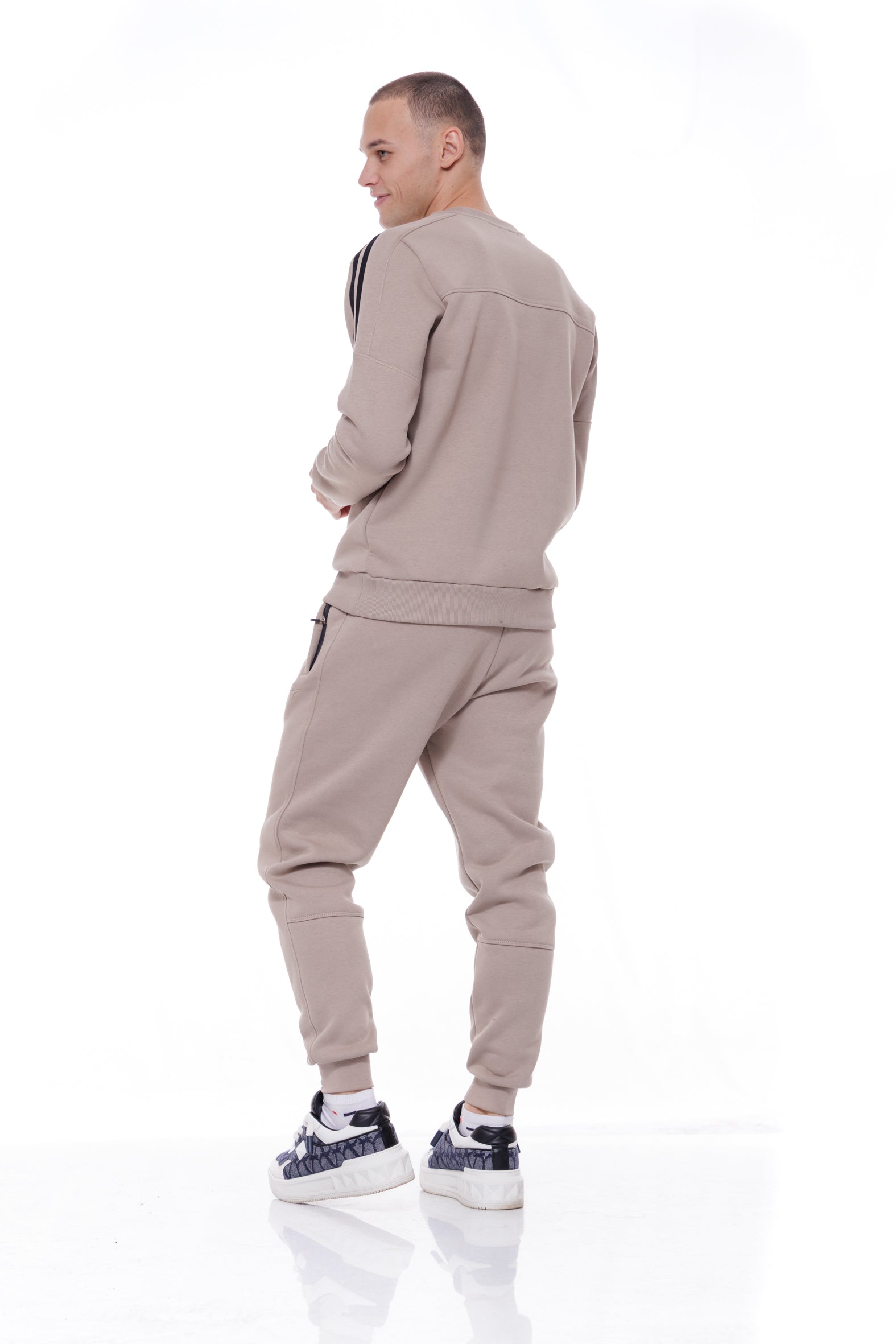 Мъжка спортна ватирана блуза в бежово